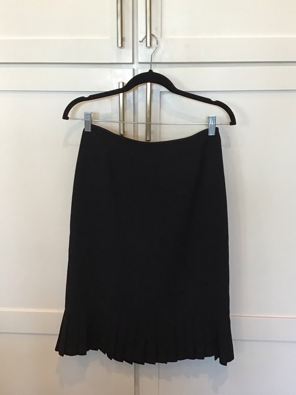 Casual Corner Black Pencil Skirt with Pleated Hem